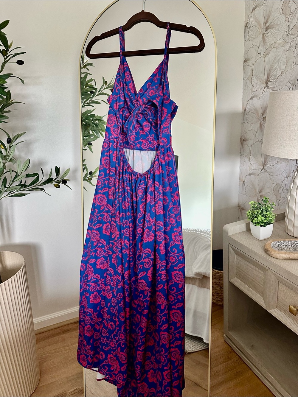 Cupshe Blue & Pink Floral Spaghetti-Strap Maxi Dress - Picture 2 of 3